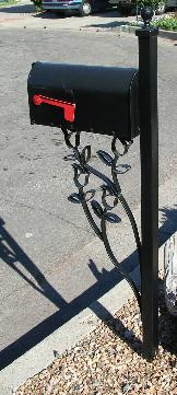 rose mailbox post