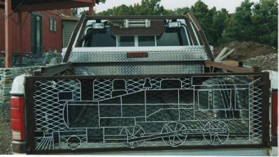train tailgate